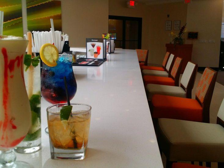 Holiday Inn Miami West - Airport Area By Ihg Хиалеа Гардънс Екстериор снимка
