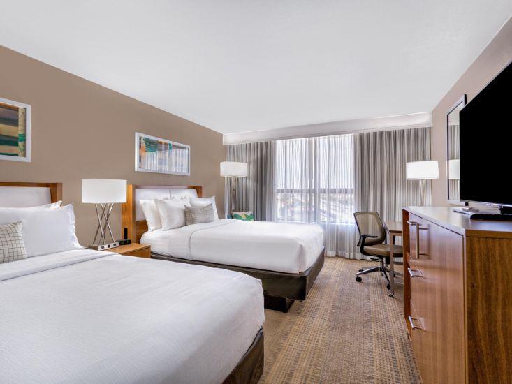 Holiday Inn Miami West - Airport Area By Ihg Хиалеа Гардънс Екстериор снимка